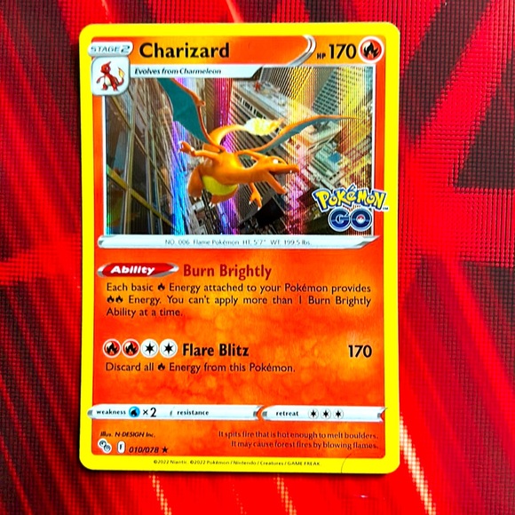 Charizard holo card from the Pokémon go series - Picture 1 of 1